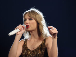 {{brizy_dc_image_alt entityId=